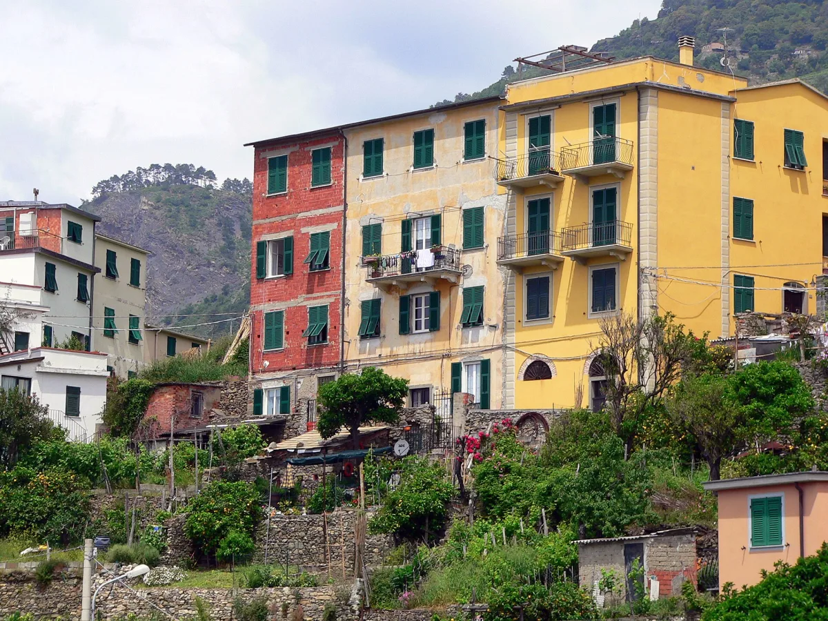 Dove Mangiare a Cinque Terre: Un Viaggio tra Sapori e Tradizioni
