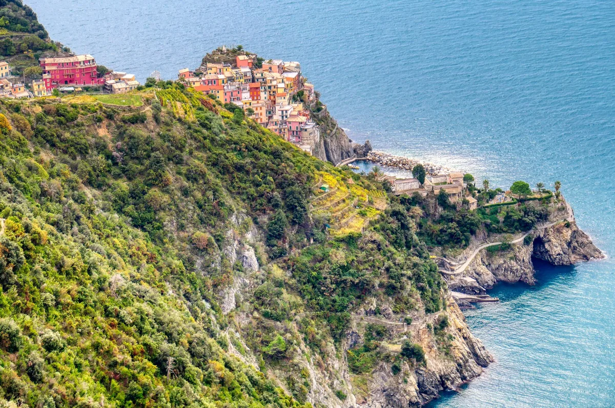 I migliori trekking vicino a La Spezia: avventure all'aria aperta nella Liguria