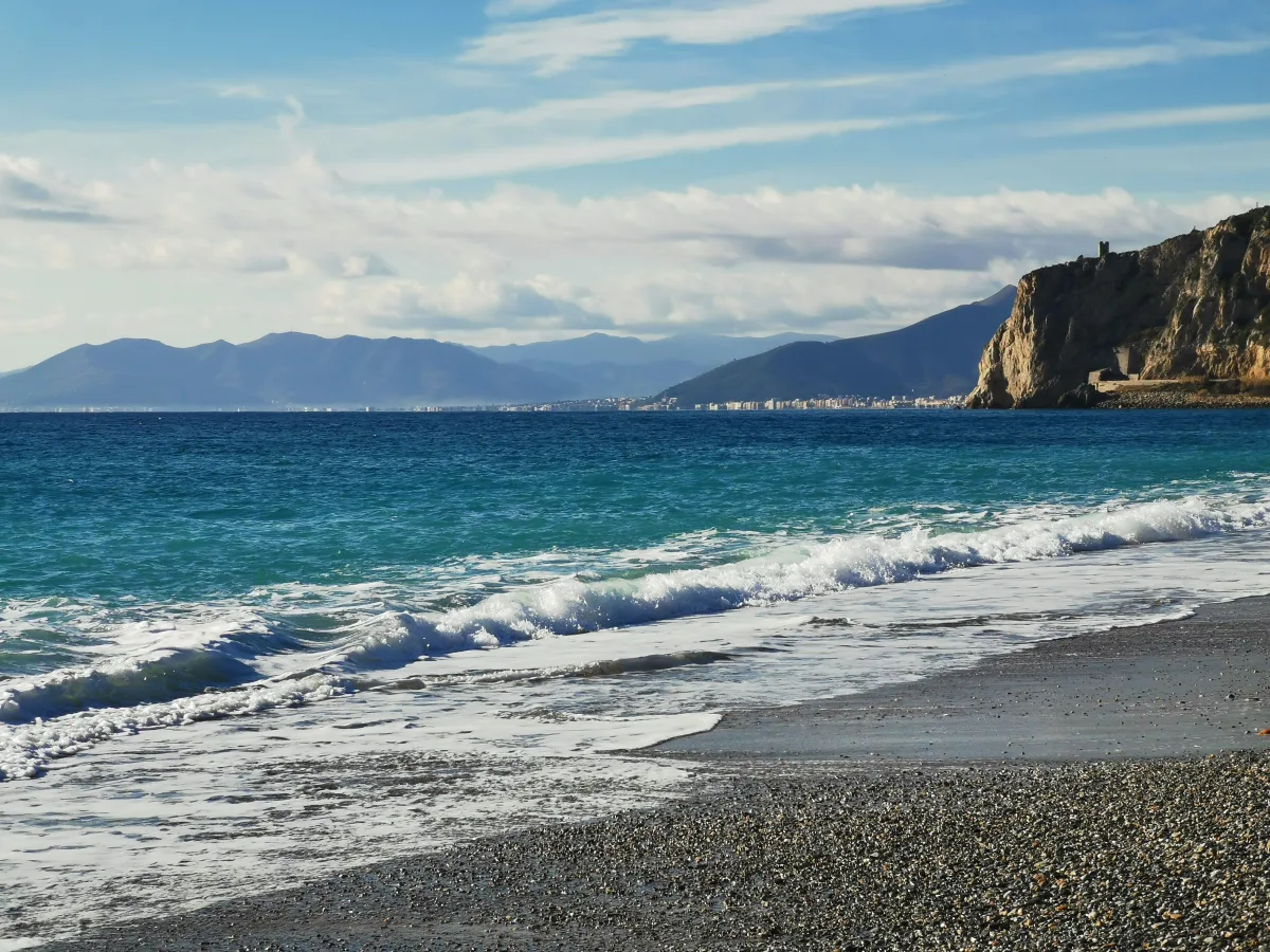 Un'indimenticabile settimana a Finale Ligure: l'itinerario perfetto