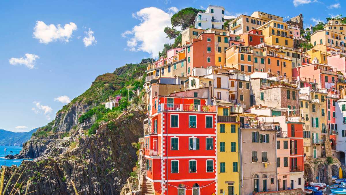 Feste ed Eventi a La Spezia: Scopri la Tradizione e la Cultura della Porta delle Cinque Terre