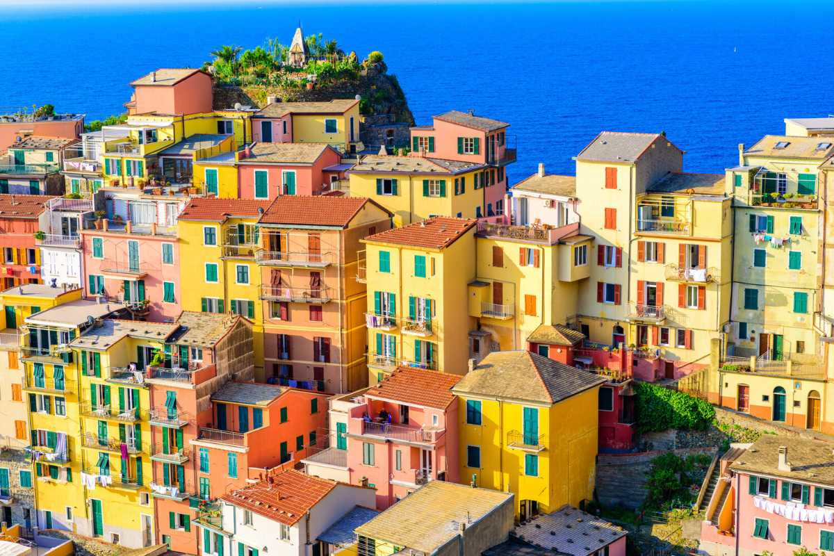 Vista delle Cinque Terre dal mare